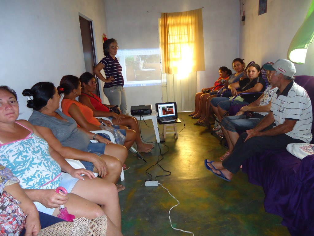 Apresentação do projeto em Pajeú Mirim. 